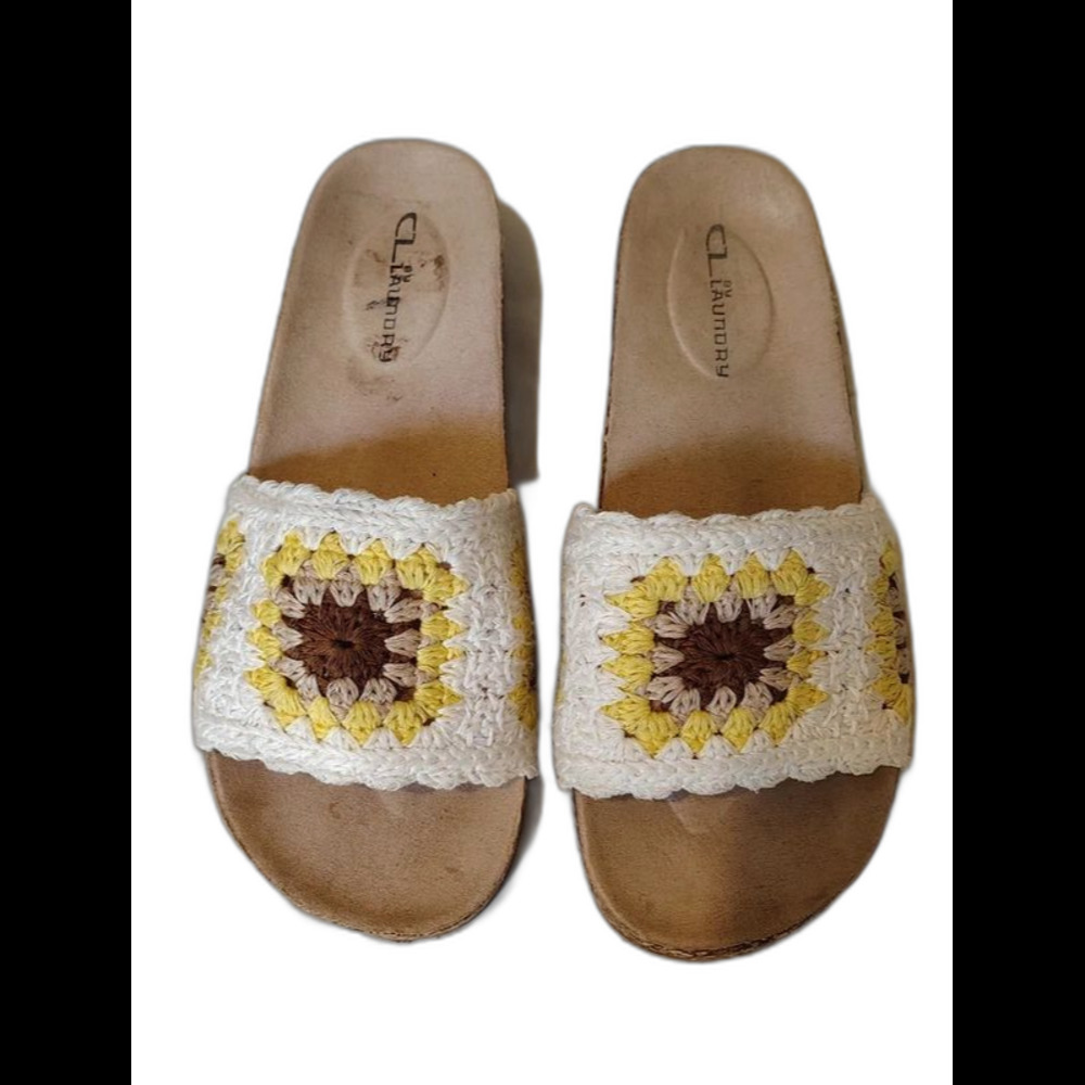 CL by Laundry Crochet Sunflower Slide Sandals Size 40 (US Women's 9)